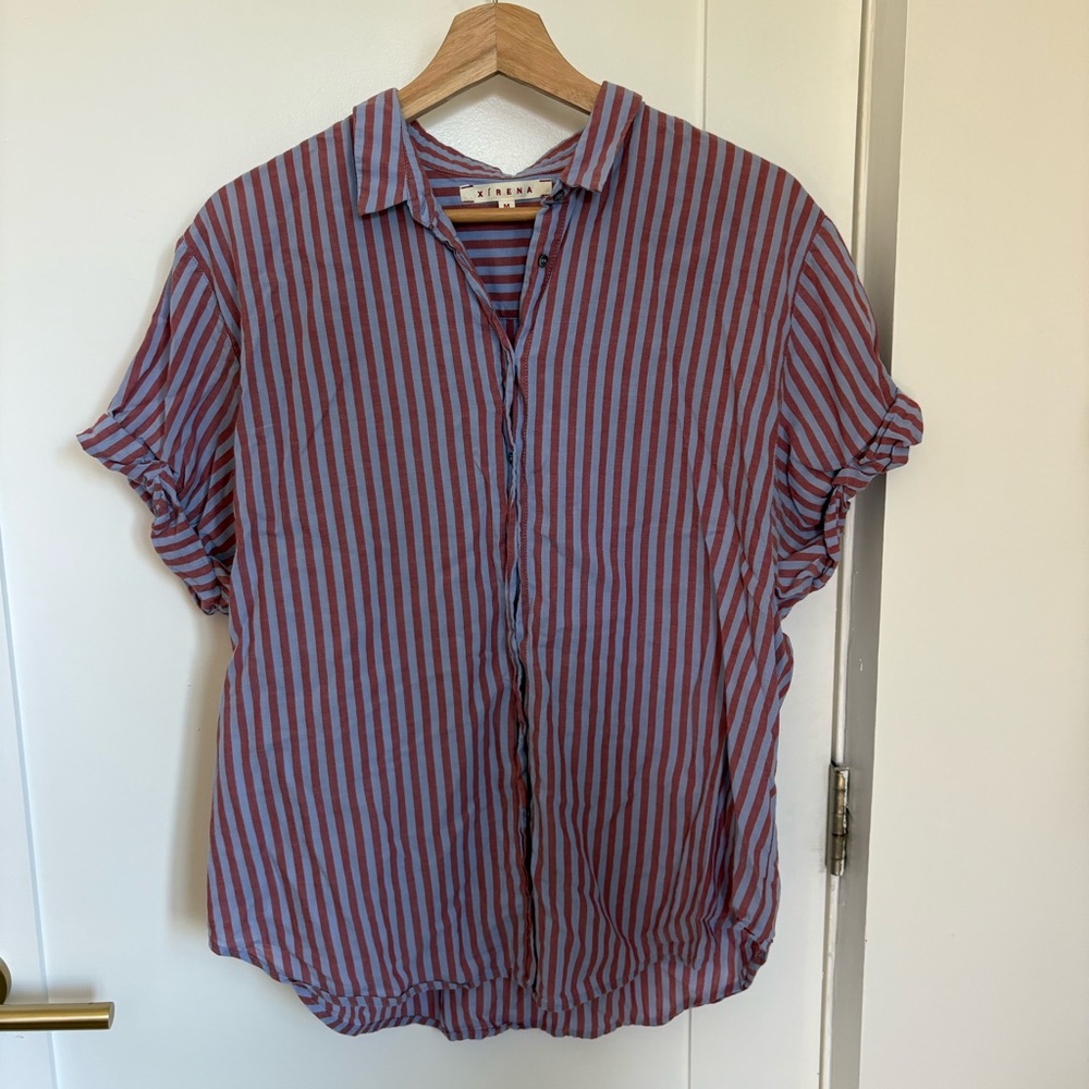 XiRENA Striped Short-Sleeve Button Shirt - Blue & Maroon